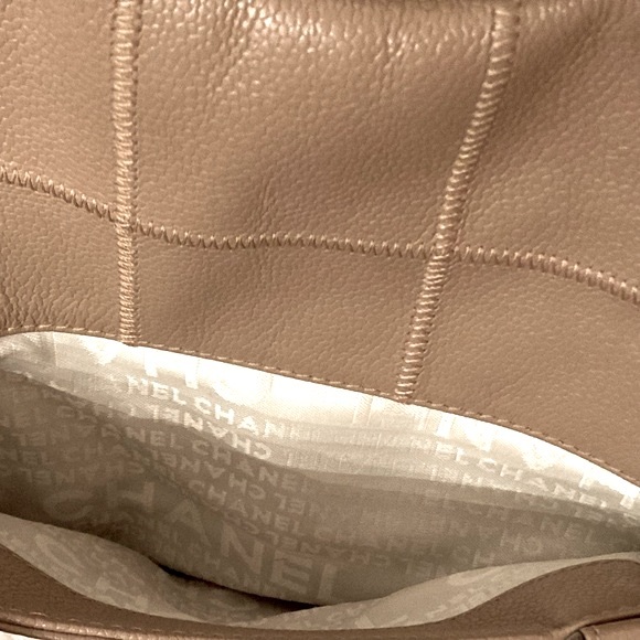 CHANEL Large Caviar Leather Quilted Bowler Bag - Picture 8 of 16